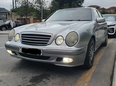 Mercedes E 270 2000