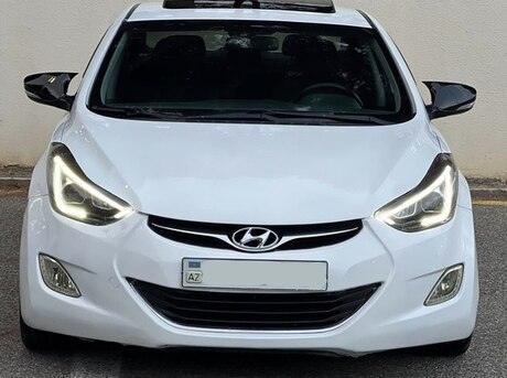 Hyundai Elantra 2012