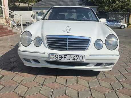 Mercedes E 220 2000