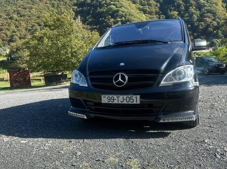 Mercedes  2012