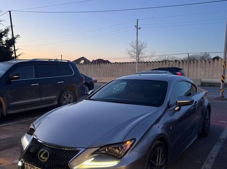 Lexus RC 200t 2017