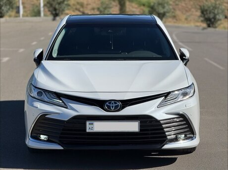 Toyota Camry 2023
