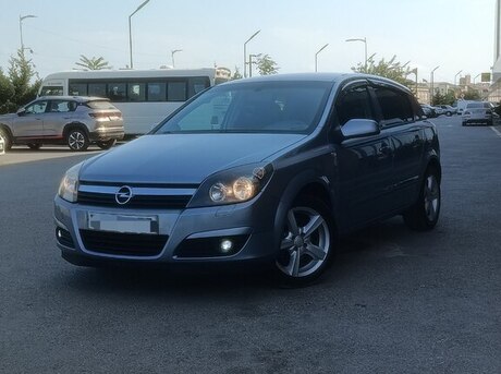 Opel Astra 2005
