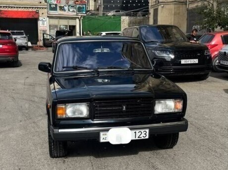 LADA (VAZ) 2107 2010