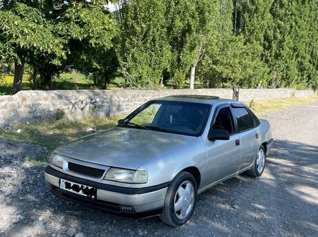 Opel Vectra 1990