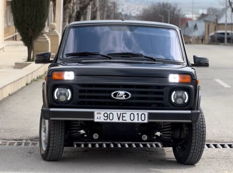 LADA (VAZ) Niva 2022