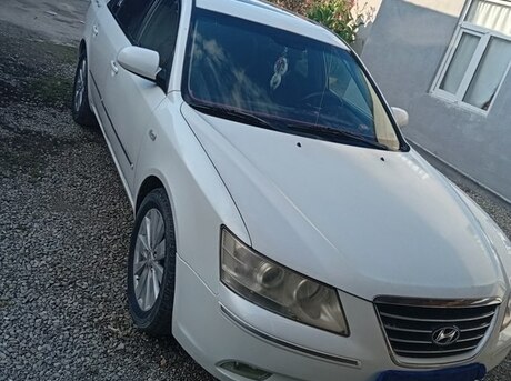 Hyundai Sonata 2009