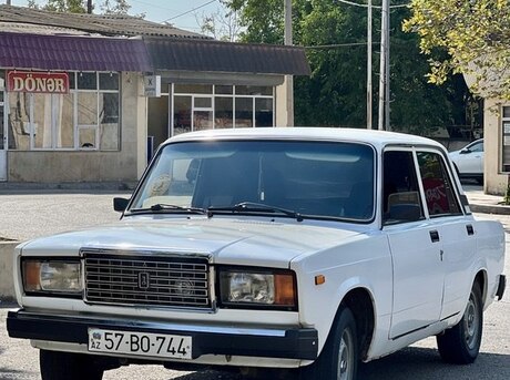 LADA (VAZ) 2107 2004
