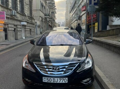 Hyundai Sonata 2012