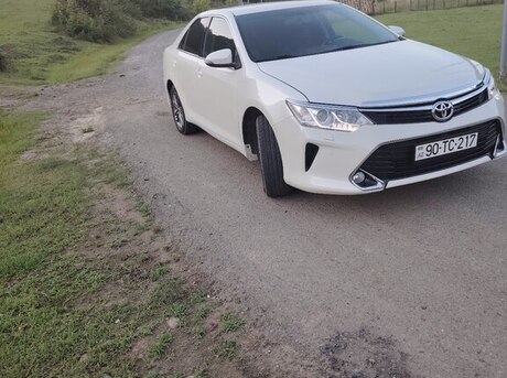 Toyota Camry 2017