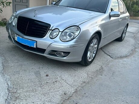 Mercedes E 240 2002