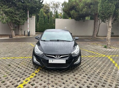 Hyundai Elantra 2014