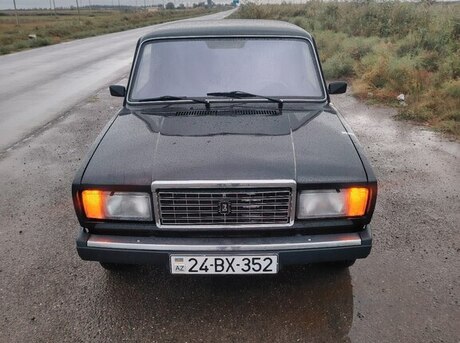 LADA (VAZ) 2107 2011