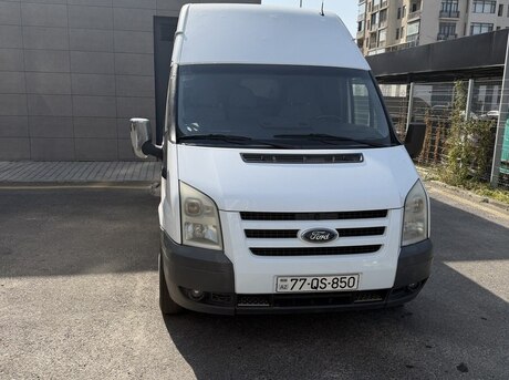 Ford Transit 2010