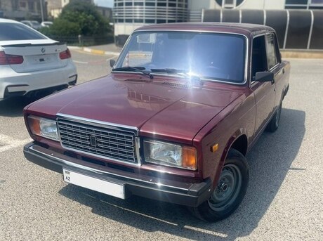 LADA (VAZ) 2107 2011