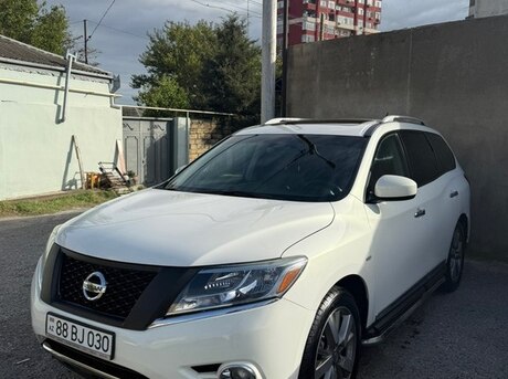 Nissan Pathfinder 2014