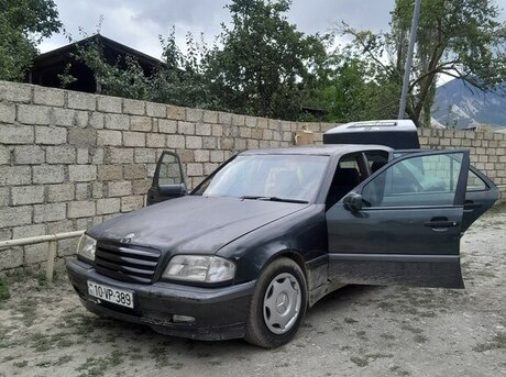 Mercedes C 220 1993