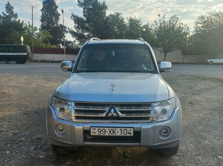 Mitsubishi Pajero 2007
