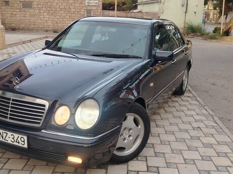Mercedes E 240 1998