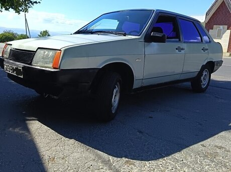 LADA (VAZ) 21099 1998