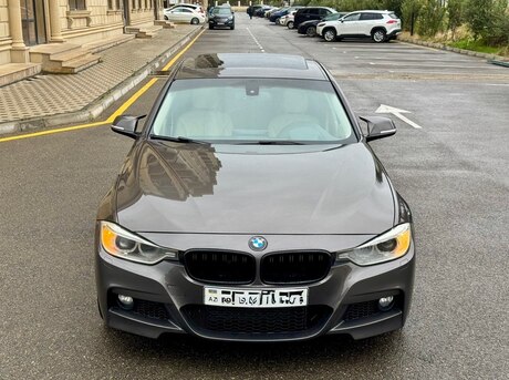 BMW 328 2012