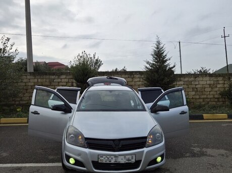 Opel Astra 2008
