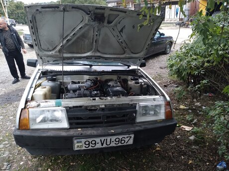 LADA (VAZ) 21099 2002