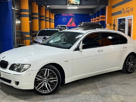 BMW 750 2006