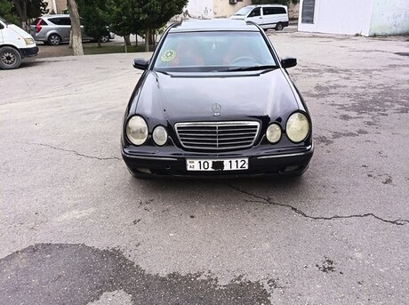 Mercedes E 200 2000