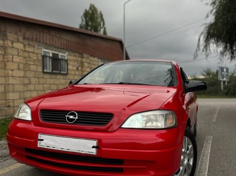 Opel Astra 2008