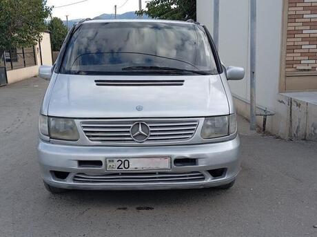 Mercedes  2000