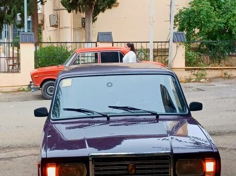 LADA (VAZ) 2107 2002