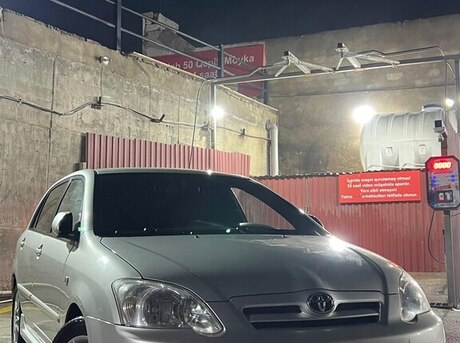 Toyota Corolla 2005