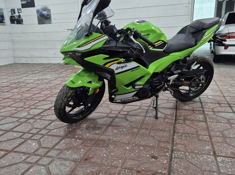 Kawasaki  2025