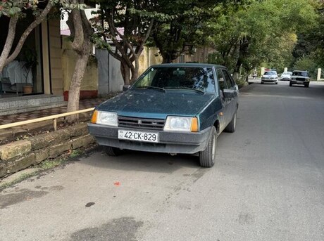 LADA (VAZ) 21099 1999