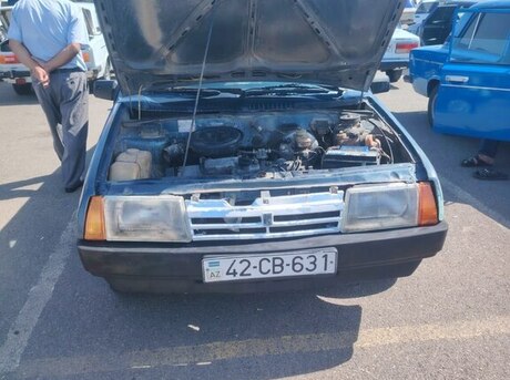 LADA (VAZ) 21099 2000