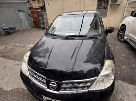 Nissan Tiida 2008