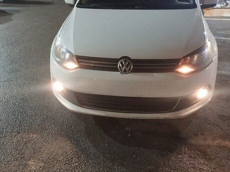 Volkswagen Polo 2013