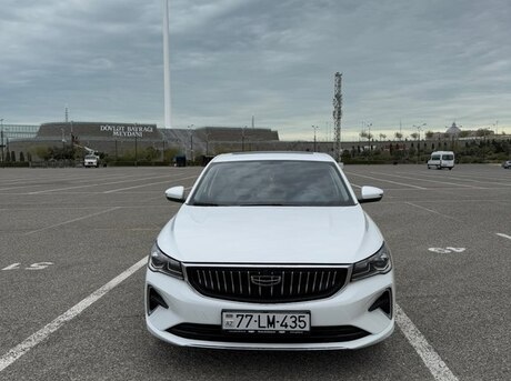 Geely Emgrand 2023