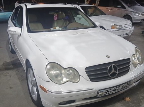 Mercedes  2002