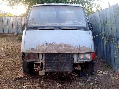 GAZ 33021 1998