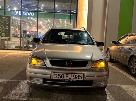 Opel Astra 2000