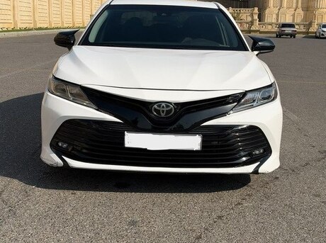 Toyota Camry 2018