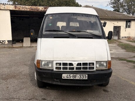 GAZ 32212 2000