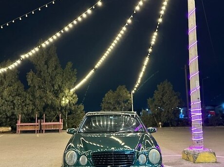 Mercedes E 320 2000