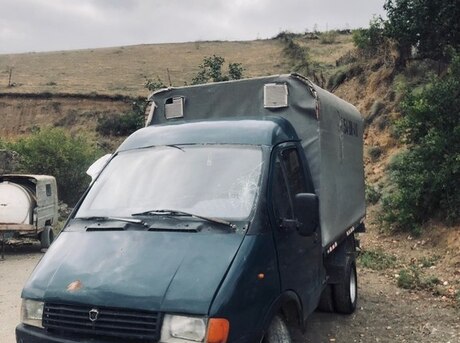 GAZ 2705 1998