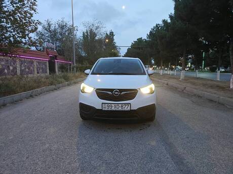 Opel Crossland X 2017