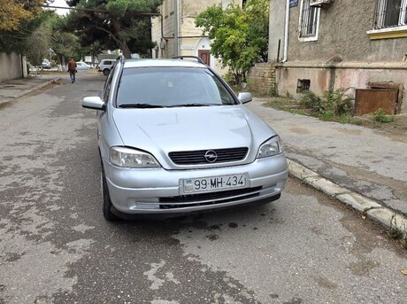 Opel Astra 2000