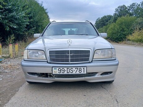 Mercedes C 220 2000