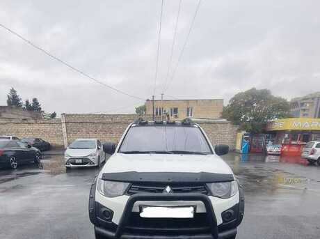 Mitsubishi L200 2010